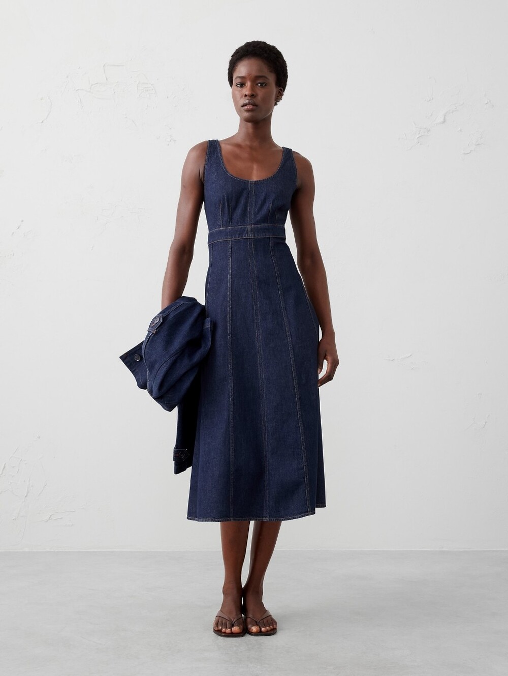 Banana Republic Denim Empire-Waist Midi Dress Size 6